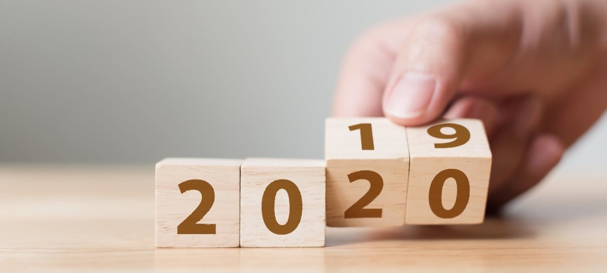 Blocks turning from 2019 to 2020