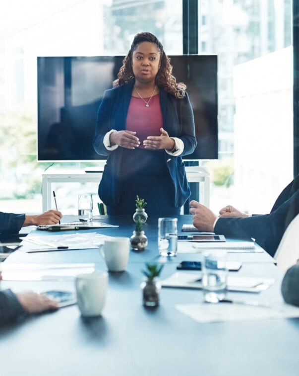 Catalyzing alternative protein entrepreneurship 30 Businesswoman presenting to colleagues in board room