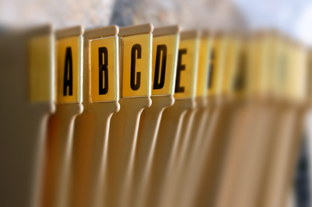 Gfideas community 8 Alphabetical folder tabs